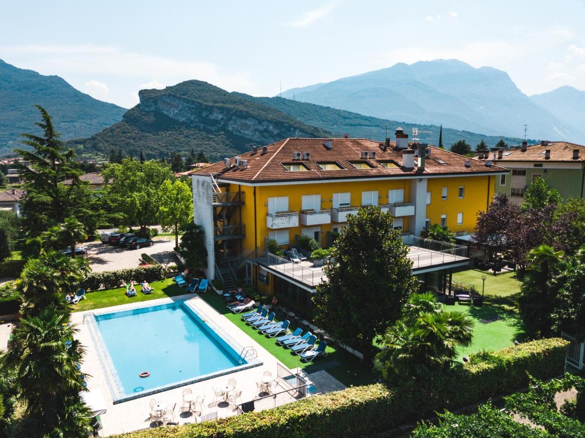 Appartamento Campagnola Piano Terra Con Giardino Privato Екстериор снимка